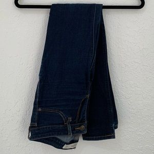 Women’s jeans